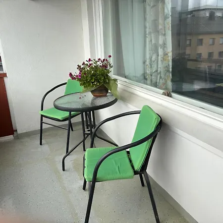 Apartamento Kaunis Kaksio Korkeuksissa *